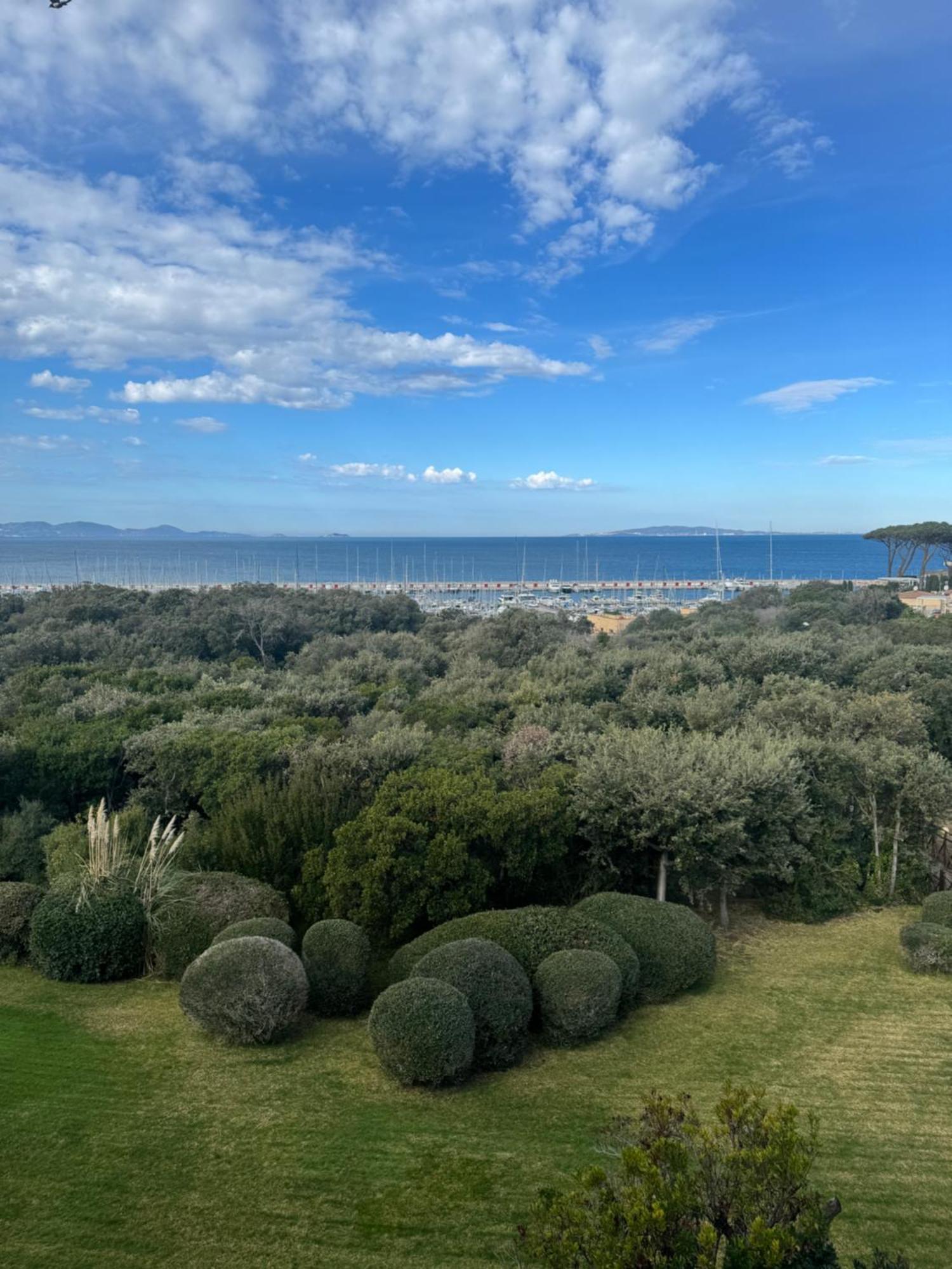 Miramare Apartment *